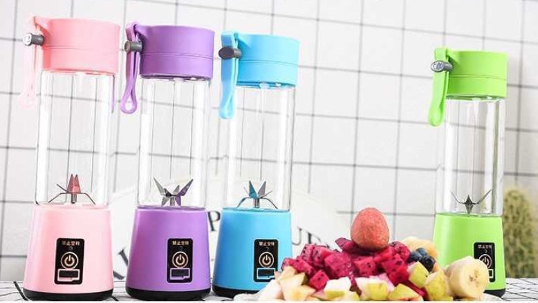 Portable USB Blender - Rechargeable Personal Smoothie Maker for Gym, Travel & On-the-Go